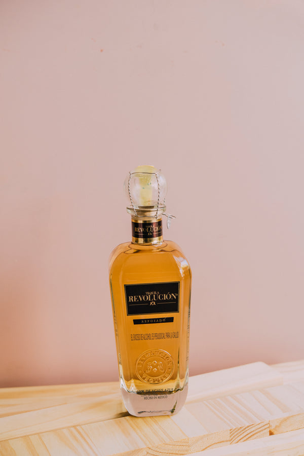 Tequila Revolución Reposado - 700ml