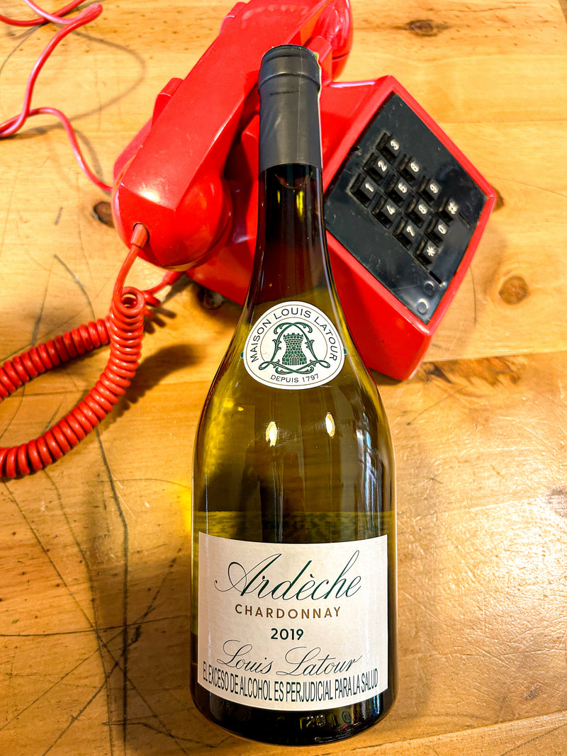 Vino Blanco de Borgoña Louis Latour Ardéche Chardonnay - 750ml