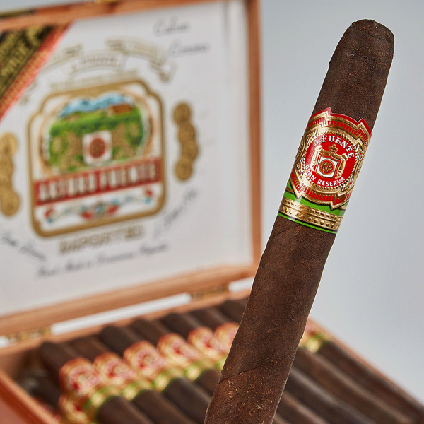 Tabaco Arturo Fuente Imperial Seleccion de Oro