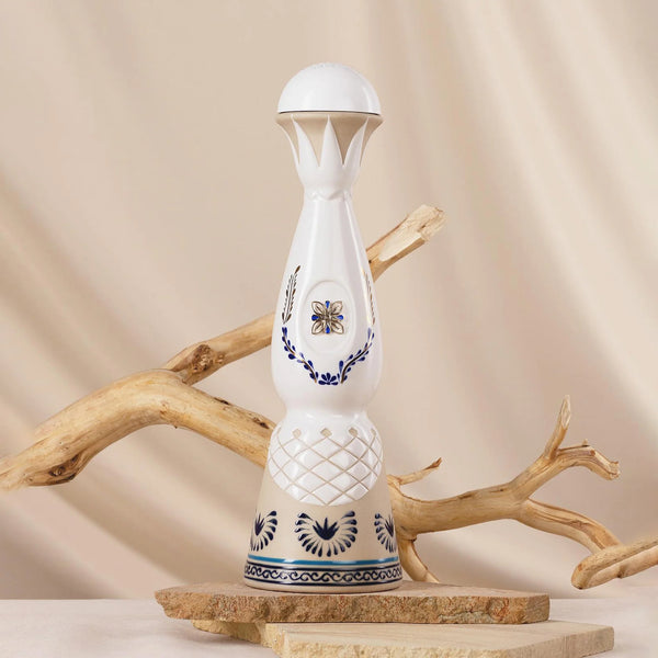 TEQUILA CLASE AZUL AÑEJO 750 ML