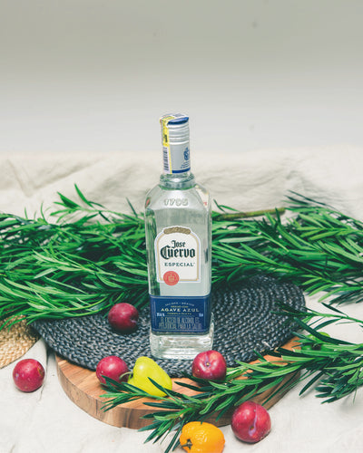 Tequila José Cuervo Silver - 750ml - La Careta Licores de La 70 - Domicilios en Medellín