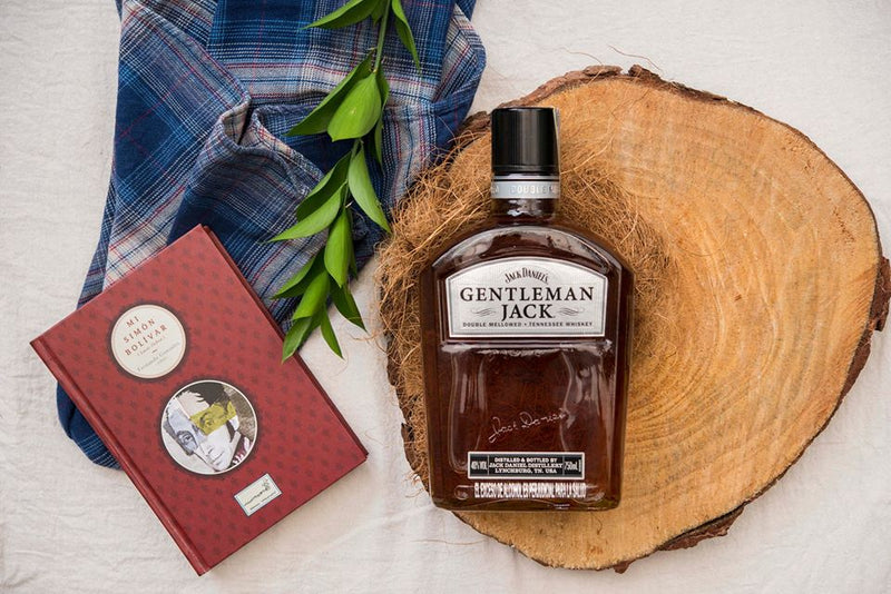 Whiskey Jack Daniels Gentleman Jack - 750ml - La Careta Licores de La 70 - Domicilios en Medellín
